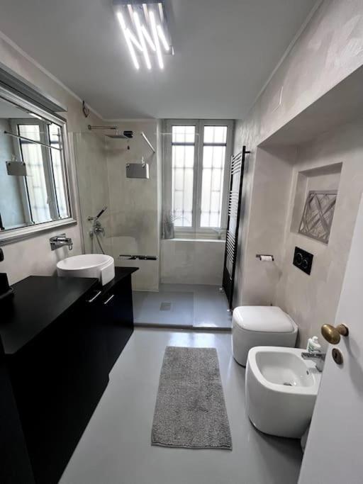 Amazing Little Loft In The Center Of Milan Appartement Buitenkant foto